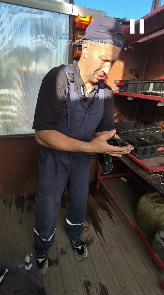 Carrier Vector fuel lift pump vacuum diagnostic using the grandpa method